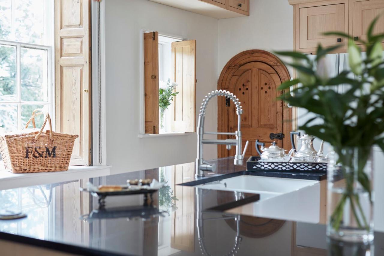 Вилла Bardney Hall Barton-upon-Humber Экстерьер фото